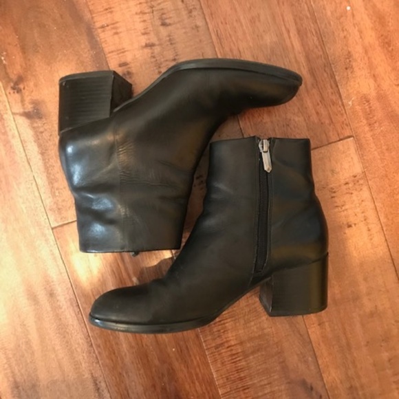 Sam Edelman Joey Boot - Picture 4 of 4